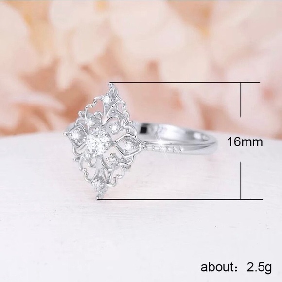 Antique Sterling Silver Ring - Picture 6 of 8